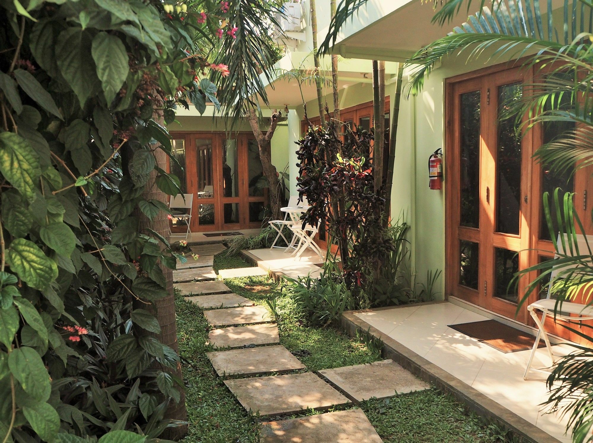 The Gecho Inn Town Jepara Extérieur photo